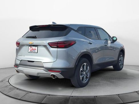 Certified 2025 Chevrolet Blazer LT AWD/4WD image 4