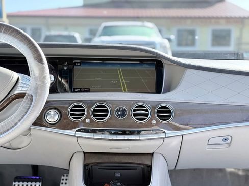 Used 2015 Mercedes-Benz S 550 Sedan image 34
