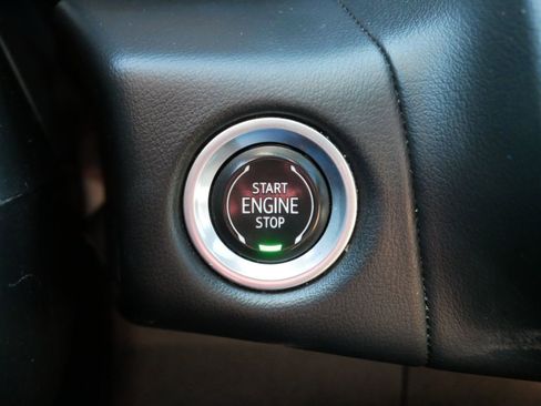 Used 2021 Chevrolet Tahoe High Country AWD/4WD image 32
