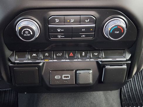 Used 2024 Chevrolet Silverado 1500 Custom w/ LPO, Dark Essentials Package RWD image 20