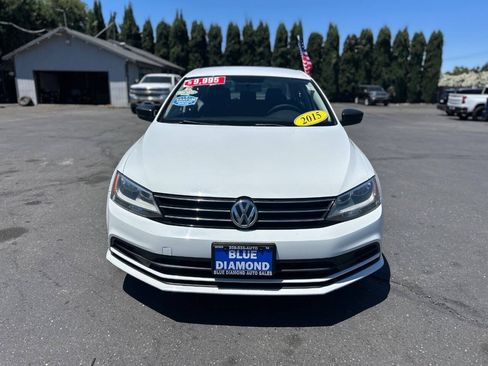 Used 2015 Volkswagen Jetta S FWD image 2