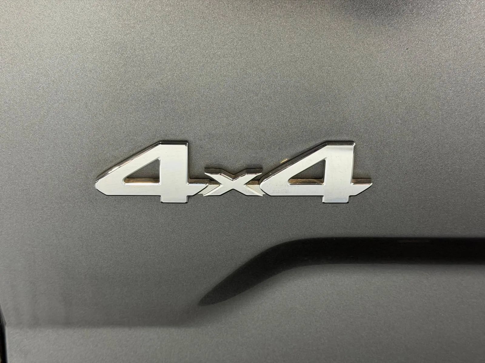 Used 2016 Toyota Tundra SR5 w/ SR5 Upgrade Package AWD/4WD image 11