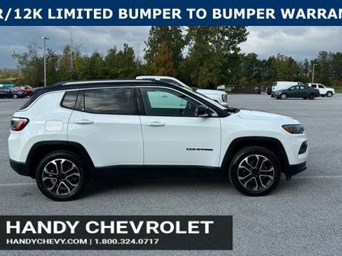Used 2022 Jeep Compass Limited image 2