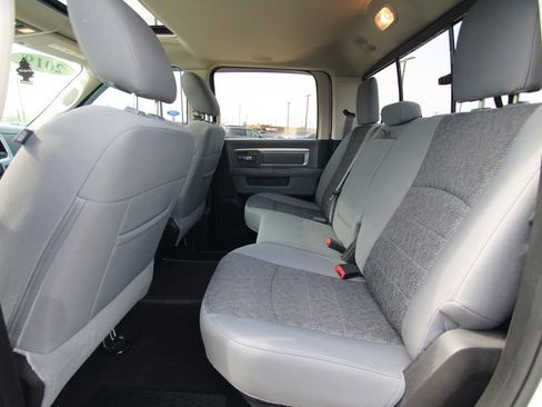 Used 2019 RAM 1500 Classic Warlock AWD/4WD image 8