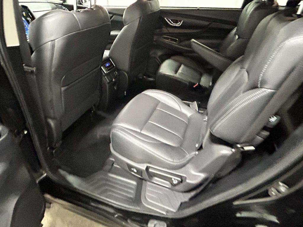 Used 2023 Subaru Ascent Limited AWD/4WD image 8