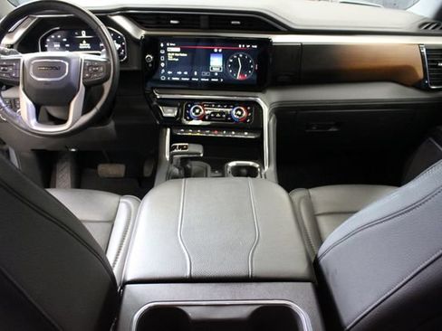 Certified 2024 GMC Sierra 1500 Denali w/ Technology Package AWD/4WD image 13