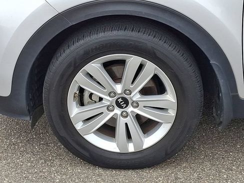 Used 2019 Kia Sportage LX FWD image 26