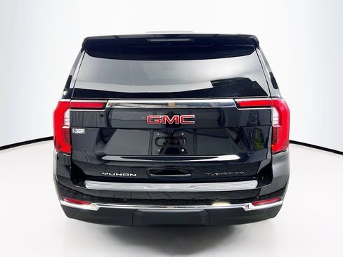 Certified 2025 GMC Yukon XL Elevation AWD/4WD image 6