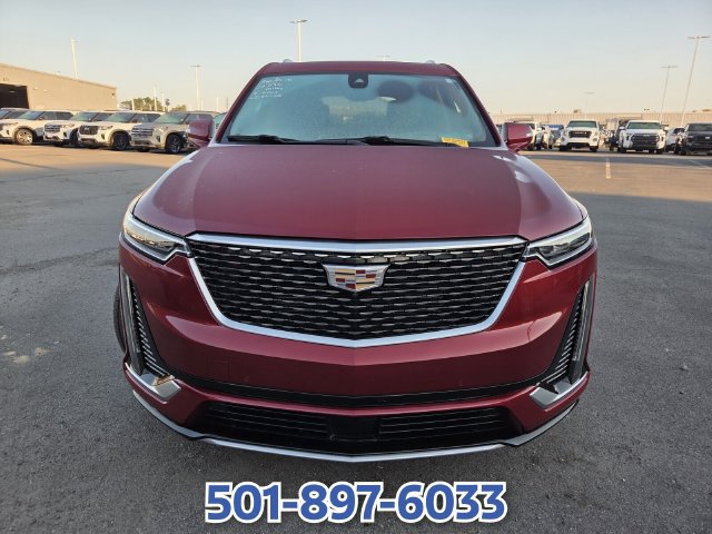Used 2020 Cadillac XT6 Premium Luxury w/ Platinum Package FWD image 2