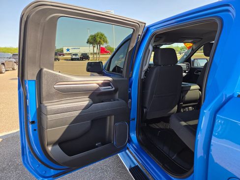Used 2025 Chevrolet Silverado 1500 LT w/ Texas Edition Plus RWD image 19
