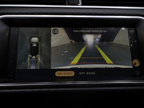 Used 2021 Land Rover Range Rover Evoque S image 23