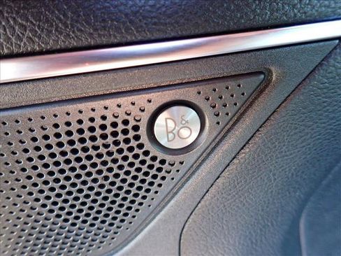 Used 2021 Ford Edge ST w/ Equipment Group 401A AWD/4WD image 16