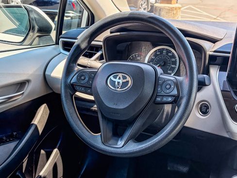 Used 2021 Toyota Corolla LE w/ LE Convenience Package FWD image 14