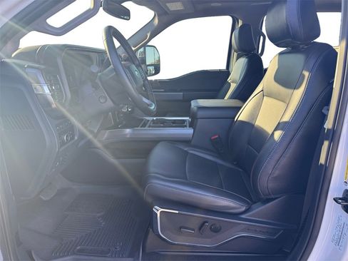 Used 2024 Ford F350 Lariat w/ Lariat Ultimate Package image 9