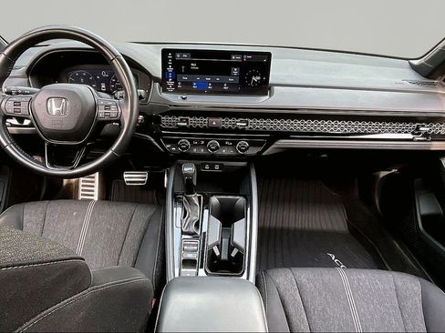 Used 2023 Honda Accord Sport image 8