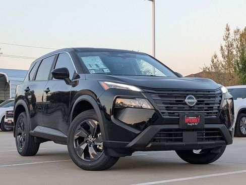 New 2026 Nissan Rogue SV FWD image 2