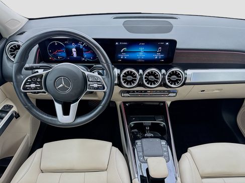 Used 2023 Mercedes-Benz GLB 250 image 15