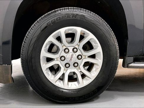 Used 2020 GMC Yukon SLT image 11