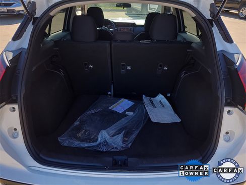 Certified 2025 Nissan Kicks Play S image 7