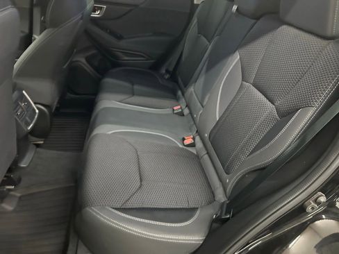 Used 2023 Subaru Forester Premium AWD/4WD image 22