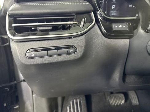 Used 2023 INFINITI QX60 Luxe image 19