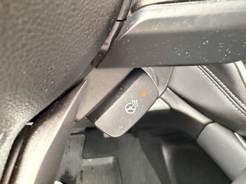 Used 2025 Subaru Legacy Touring XT image 30