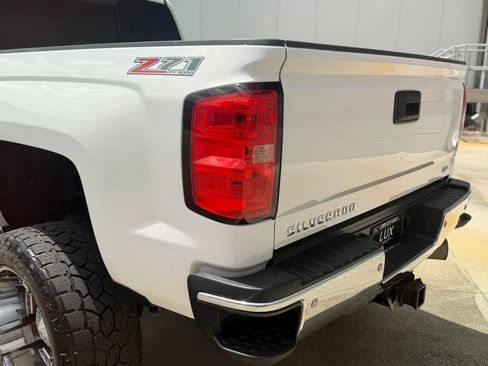 Used 2015 Chevrolet Silverado 2500 LTZ w/ Duramax Plus Package AWD/4WD image 14