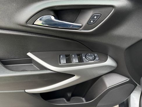 Used 2024 Chevrolet Trax LS w/ Driver Confidence Package image 10