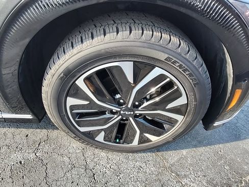 Used 2022 Kia EV6 Wind w/ Wind Technology Package image 15