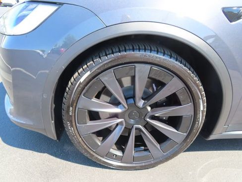 Used 2023 Tesla Model X AWD/4WD image 5