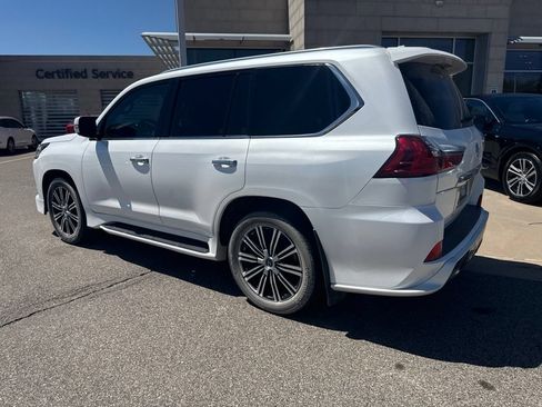 Used 2020 Lexus LX 570 4WD w/ Sport Package image 5