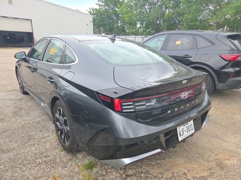 Used 2025 Hyundai Sonata SEL FWD image 8