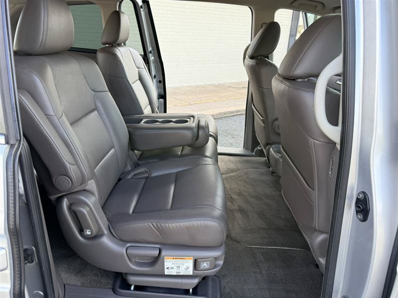 Used 2014 Honda Odyssey EX-L image 16