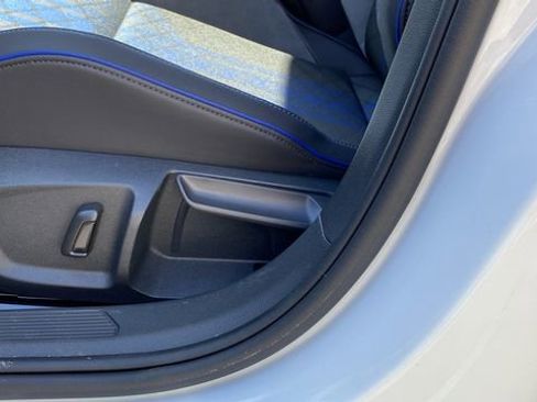 New 2026 Volkswagen Golf w/ Euro Style Package AWD/4WD image 19