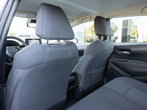 Certified 2020 Toyota Corolla LE image 24