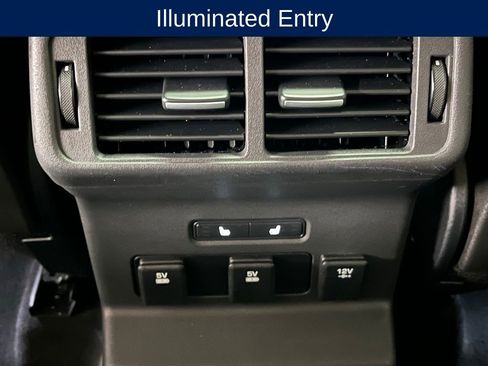 Used 2018 Land Rover Range Rover Velar R-Dynamic HSE image 21