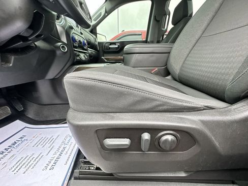 Used 2021 Chevrolet Silverado 1500 LT Trail Boss w/ Bed Protection Package image 4