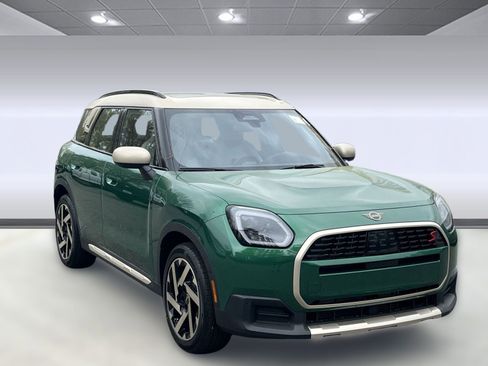 Used 2025 MINI Cooper Countryman S image 7