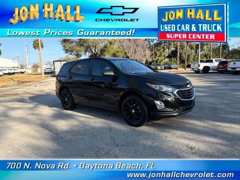 Used 2020 Chevrolet Equinox LS w/ LS Convenience Package image 16