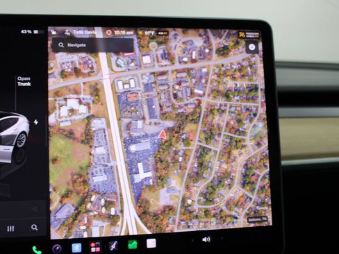 Used 2023 Tesla Model 3 Standard Range RWD image 27