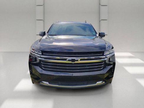 Used 2021 Chevrolet Tahoe LT w/ LT Signature Package RWD image 2