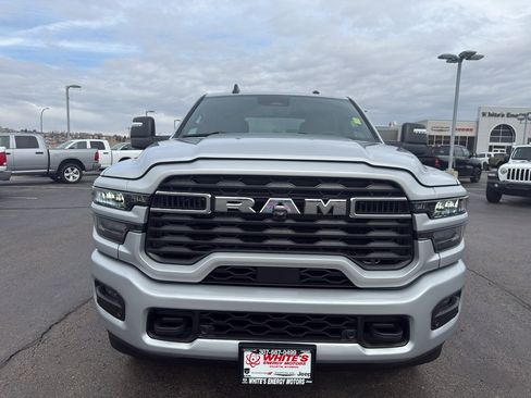 New 2026 RAM 2500 Big Horn AWD/4WD image 3