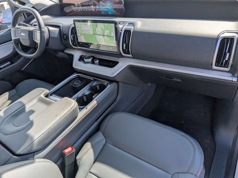 New 2026 Ford Expedition Active AWD/4WD image 58