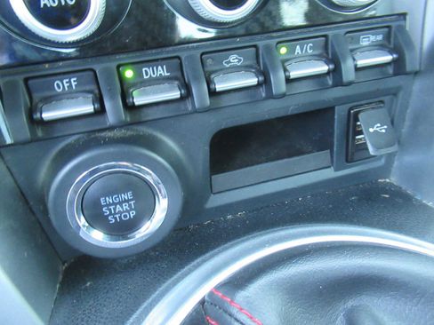 Used 2020 Subaru BRZ Limited image 39