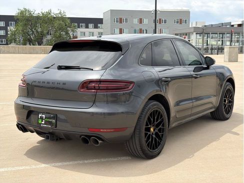 Used 2018 Porsche Macan GTS AWD/4WD image 8