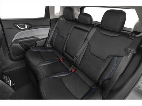 Used 2022 Jeep Compass Limited AWD/4WD image 20