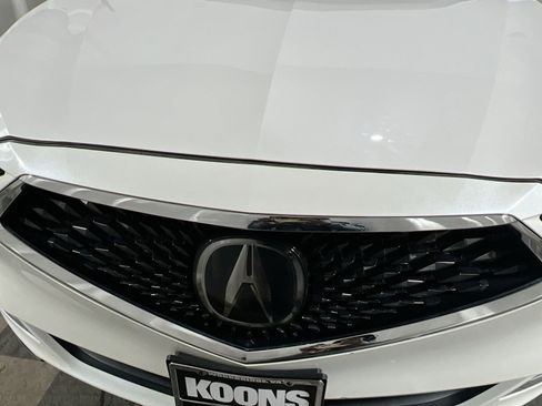 Used 2023 Acura MDX SH-AWD image 12