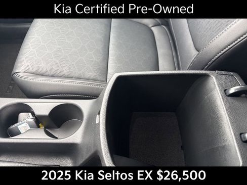 Certified 2025 Kia Seltos EX image 30