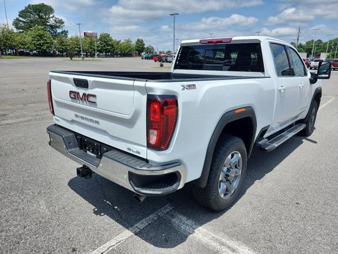 New 2026 GMC Sierra 2500 SLE w/ SLE Value Package; AWD/4WD image 3