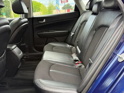 Used 2018 Kia Optima S w/ Panoramic Sunroof Package FWD image 14